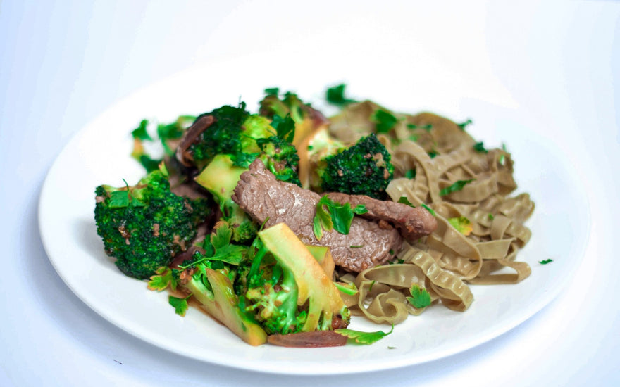 Beef and Broccoli with Edamame Pasta - Livivafoods.com